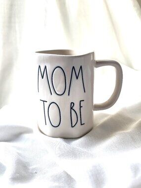 Rae Dunn Artisan Collection Mom To Be mug